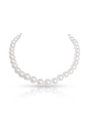 Pearl necklace with Biwa pearls and yellow gold clasp decorated with brilliants