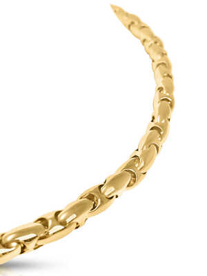 Yellow gold necklace with cobra links