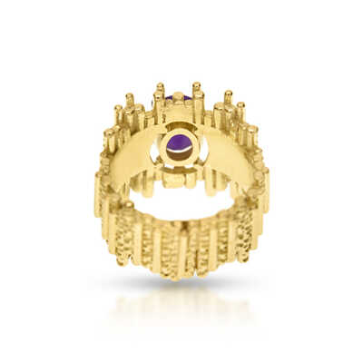 Yellow gold vintage ring 18 ct with amethyst