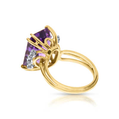 Yellow gold vintage ring 18 ct with amethyst and diamonds