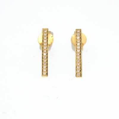 Yellow gold rectangular earrings set with 84 diamonds